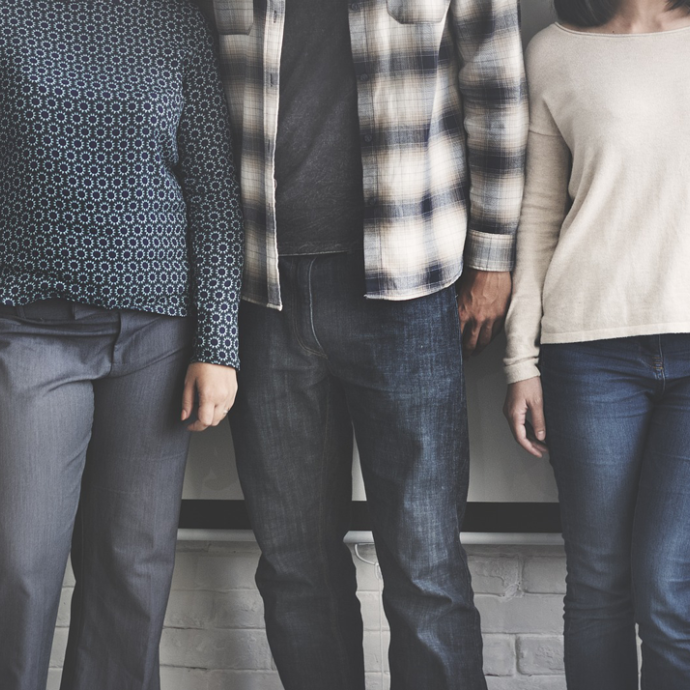 Menschen in einer Reihe